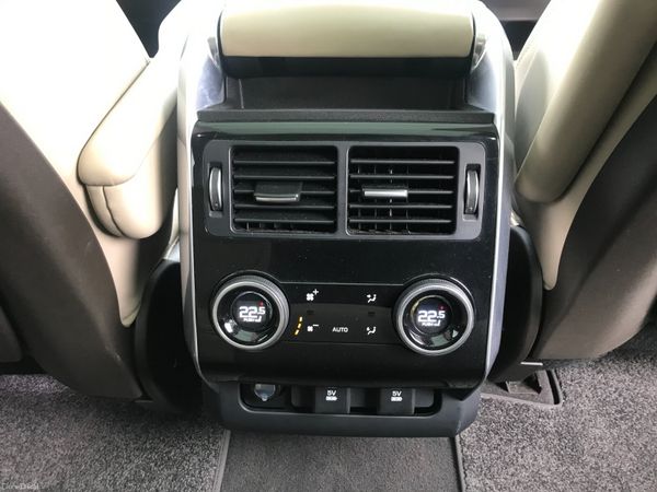 192D LAND ROVER RANGE ROVER SPORT P400 HSE. 380025888