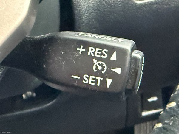 Immaculate 151 Lexus IS300h! 380029740