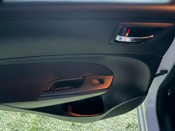 2014 Suzuki swift Automatic 380156832