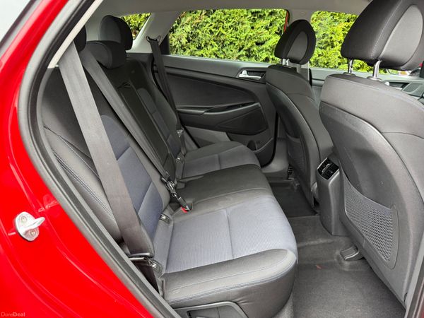 Tucson 2015 COMFORT 1.7 CRDi NEW NCT 02-27 380182378