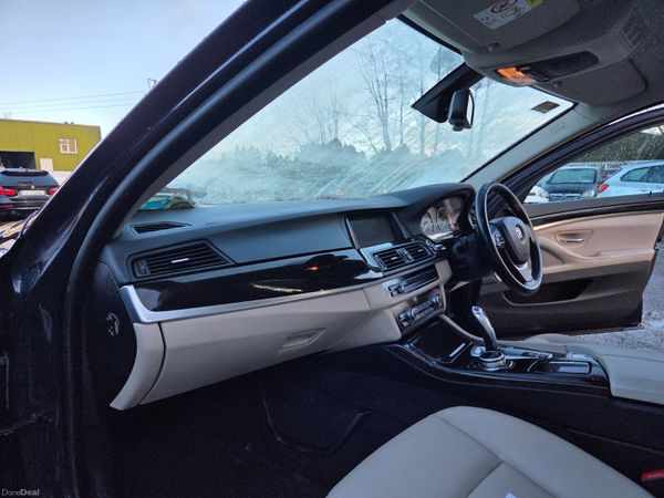 Beautiful Auto BMW 520D Luxury 380245084