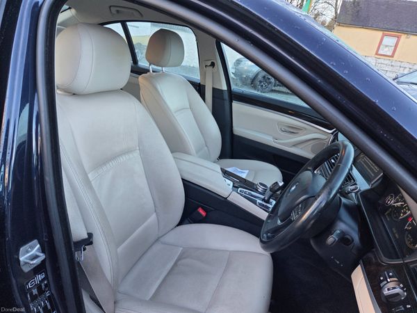 Beautiful Auto BMW 520D Luxury 380245036