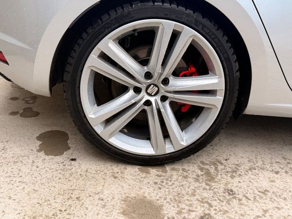 SEAT Leon  CUPRA 290 380259162