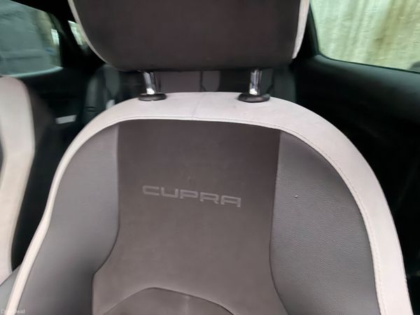 SEAT Leon  CUPRA 290 380259166