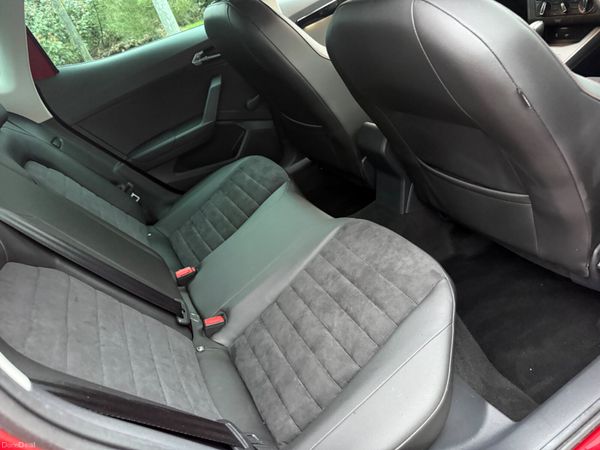 SEAT Ibiza 2018 FR DSG ONLY 22,000KMS 380268218