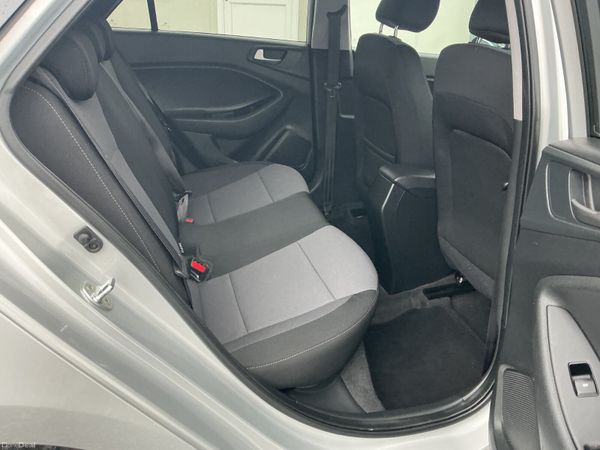 2019 HYUNDAI i20 1.2 DELUXE PLUS 1 OWNER 380272470