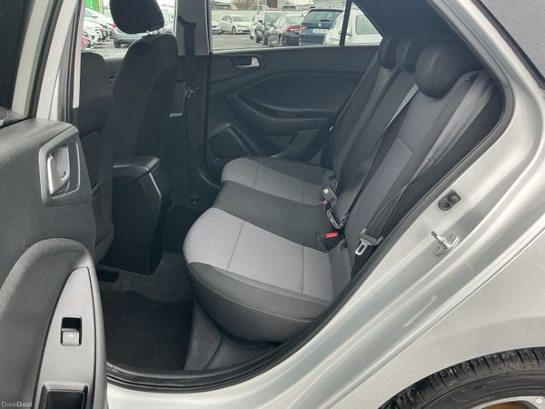 2019 HYUNDAI i20 1.2 DELUXE PLUS 1 OWNER 380272472