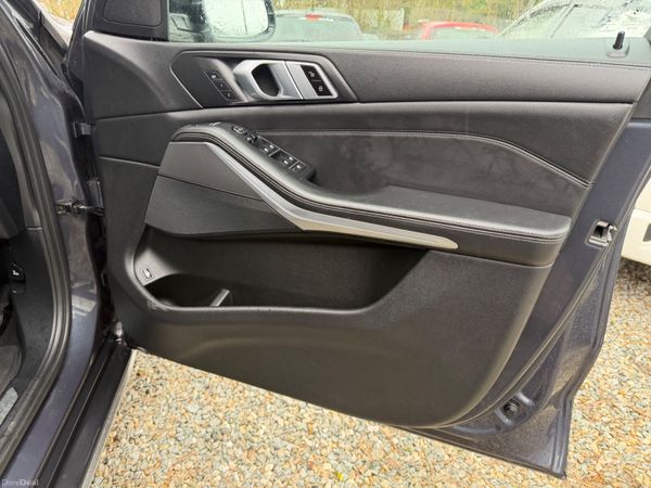 BMW X5 2020 380276994