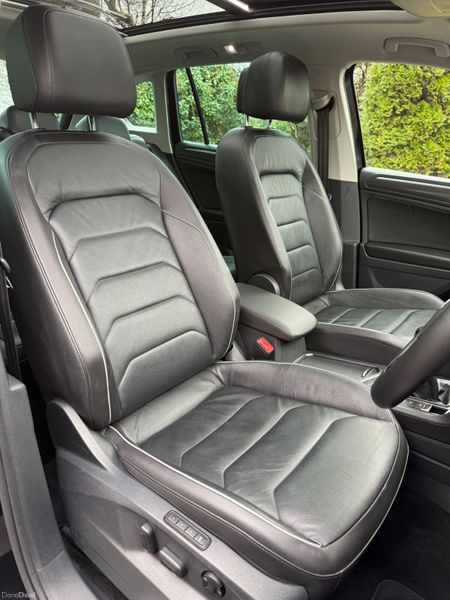 Now Reserved! 201 Volkswagen Tiguan R-Line! 380279560