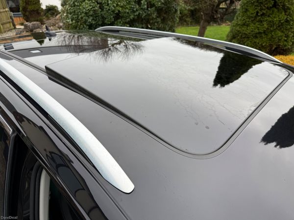 Now Reserved! 201 Volkswagen Tiguan R-Line! 380279568