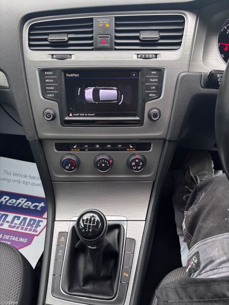 Volkswagen Golf 2016 380296456