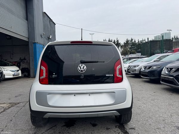 2016 Volkswagen Cross Up 1.0 Automatic 380214076