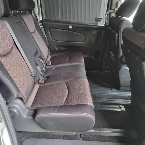 2014 Nissan Serena Automatic 380232668