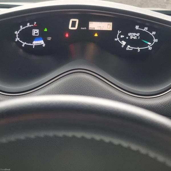 2014 Nissan Serena Automatic 380232850