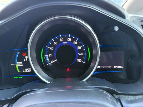 2016 Honda Fit 1.5 Hybrid Automatic 380237270