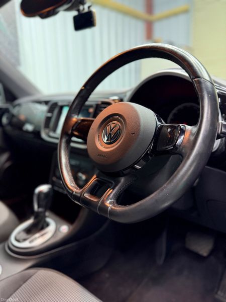 2016 (162) VW beetle - 1.2 Petrol + Automatic 380366056