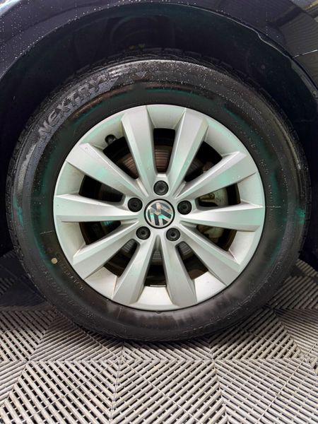 2016 (162) VW beetle - 1.2 Petrol + Automatic 380366058