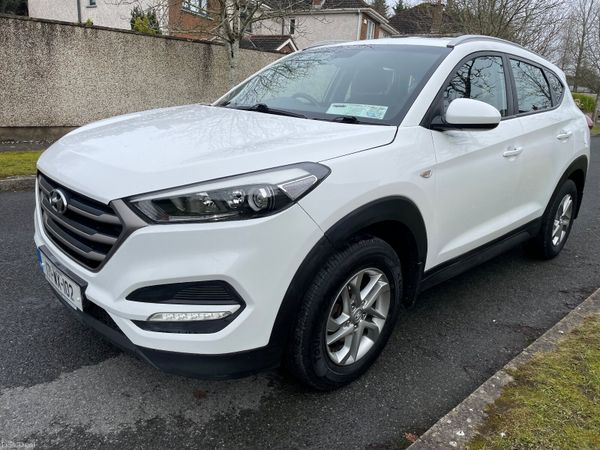 Hyundai Tucson 2017 ice white ! 380368794