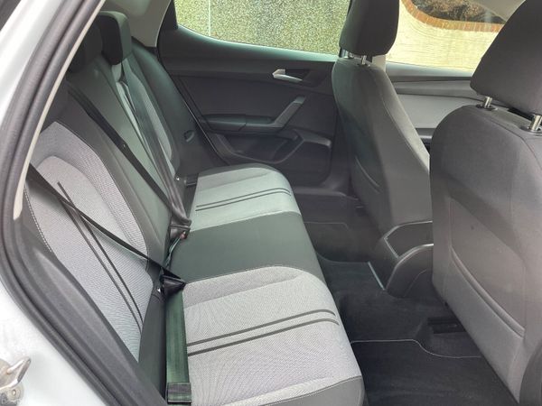 SEAT Leon 1.6 TDI ONLY 124,Klms 380369292