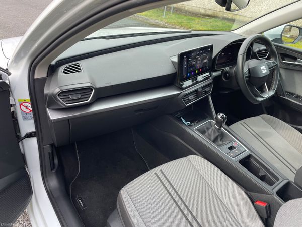 SEAT Leon 1.6 TDI ONLY 124,Klms 380369296