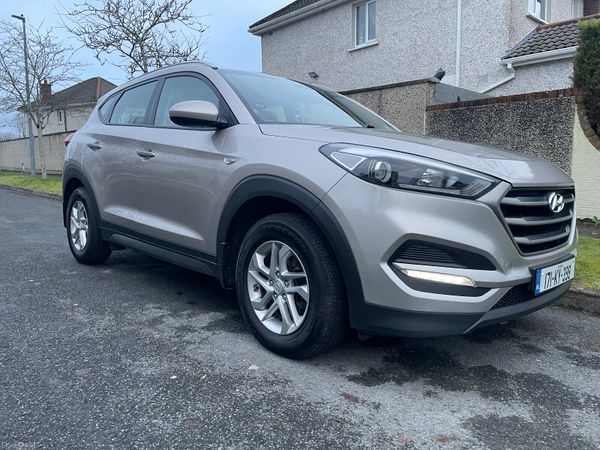Hyundai Tucson 2017 380369798