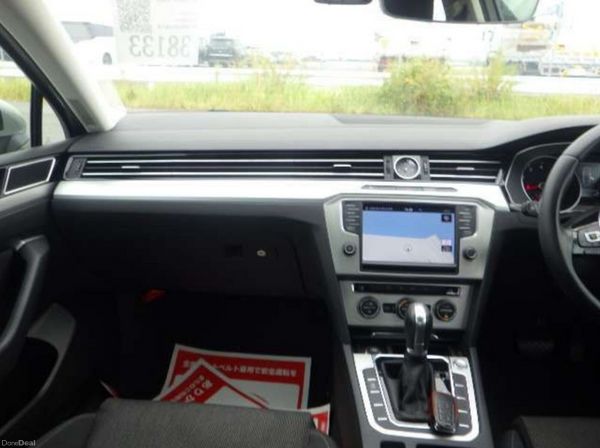 152 VW Passat - 1.4 Petrol Automatic Fresh Import 380378612