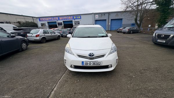 Toyota Prius Alpha Hybrid 7 Seater 2013 380396944