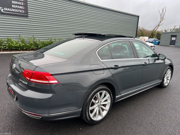 2017 (172) Volkswagen Passat R Line 2.0 - Sunroof 380300568