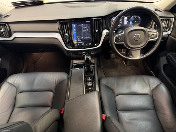 192 VOLVO V60 2.0D MANUAL MOMENTUM 380311442