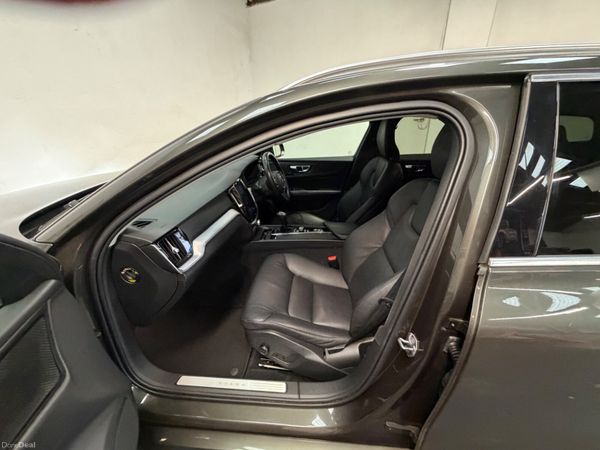 192 VOLVO V60 2.0D MANUAL MOMENTUM 380311426