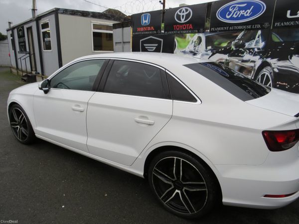Audi A3 2015 4DR SPORT SALOON IN WHITE 380332102
