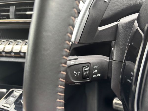 2024 Peugeot 5008 Auto Petrol Hybrid only 29000kms 380333146