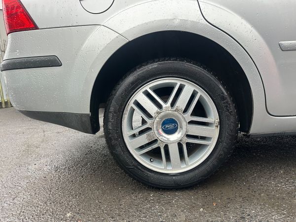 Ford Focus 1.6i Petrol NCT TAX 380338482