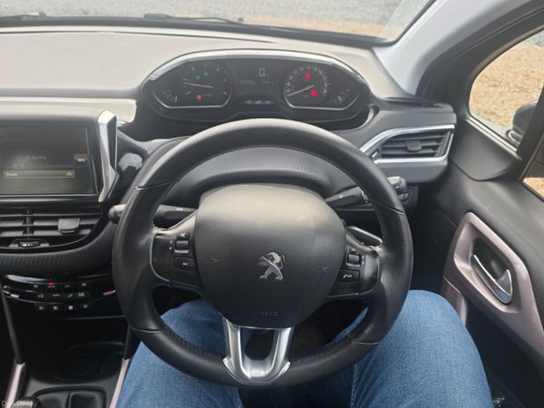 Peugeot 2008 2016 380338656