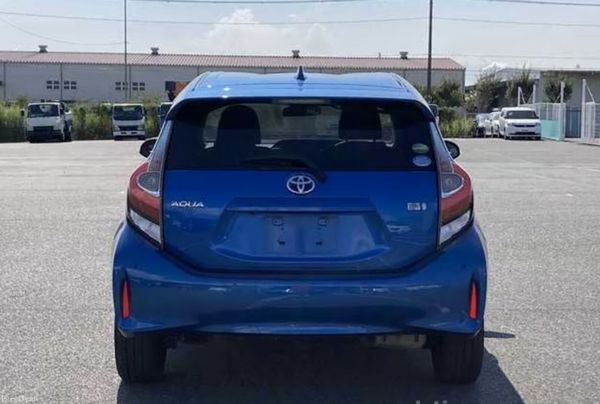 2019 Toyota Aqua 1.5 self charging petrol Hybrid 380447818