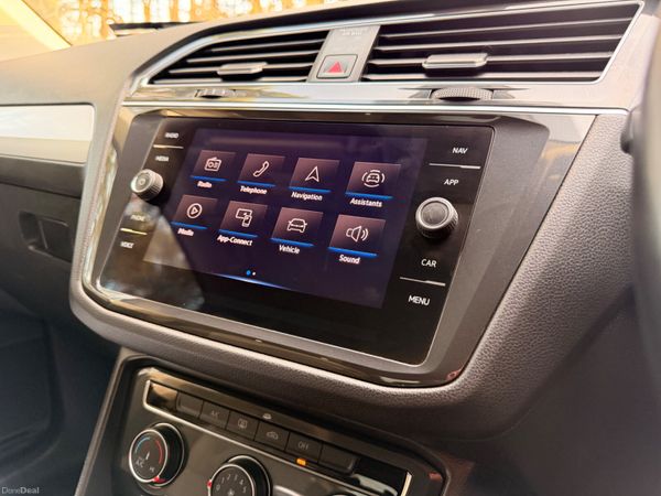 Volkswagen Tiguan 2.0 TDI Low KM 380464894