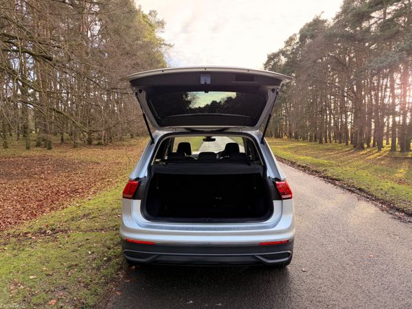 Volkswagen Tiguan 2.0 TDI Low KM 380464908