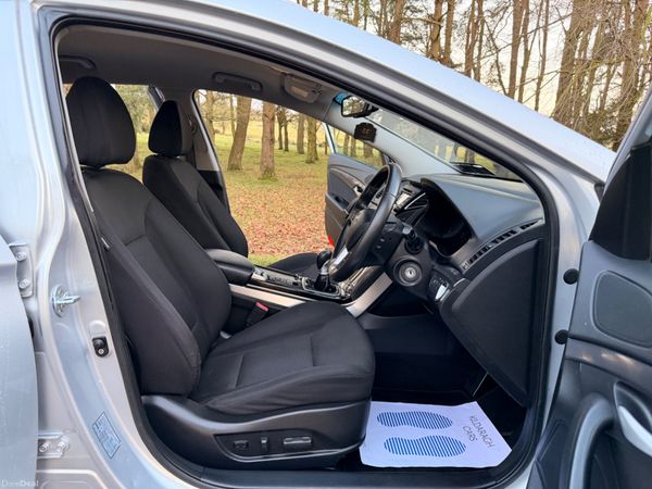 Hyundai i40 2013 Low KM Estate Nice Car 380466110