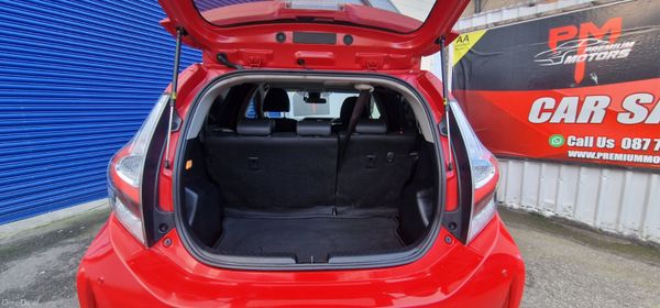 Toyota Aqua leather seats AA Approved 380469744