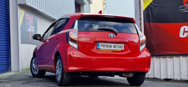 Toyota Aqua leather seats AA Approved 380469734