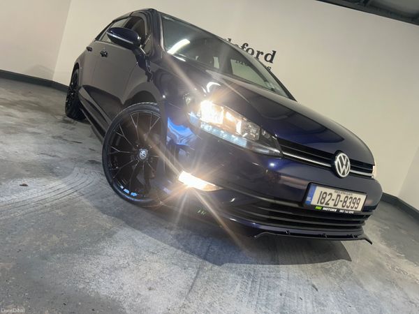 Volkswagen Golf 2018 380485642