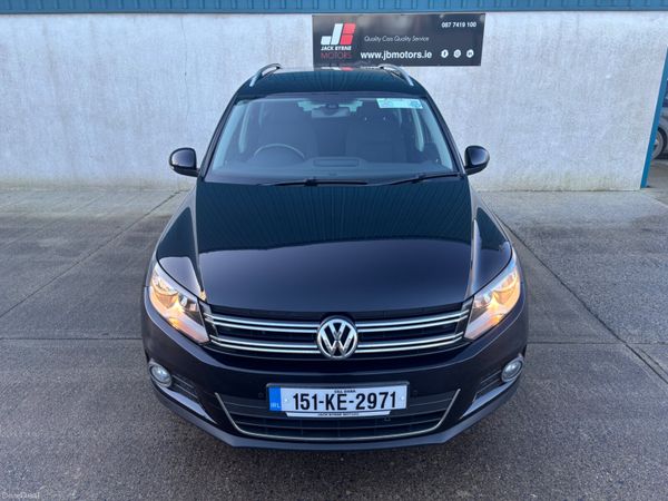 Volkswagen Tiguan SPORT LOW MILEAGE 380493428