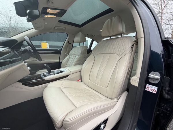 BMW 740E iPerformance Huge Spec 380495784