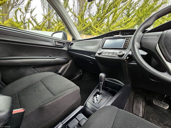 TOYOTA COROLLA AXIO HYBRID NCT 02/28 380495984