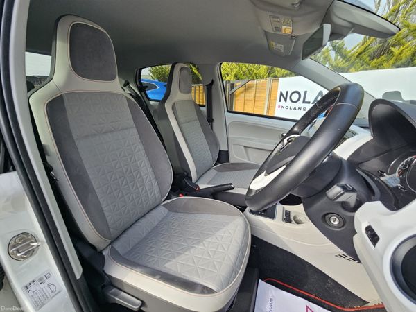 2017 UP! BEATS EDITION 1.0 PETROL AUTOMATIC 380408884