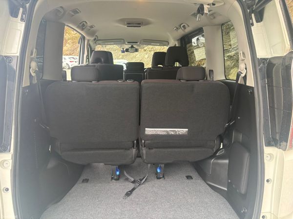 2018 NISSAN SERENA HYBRID 8 SEATER 380415380