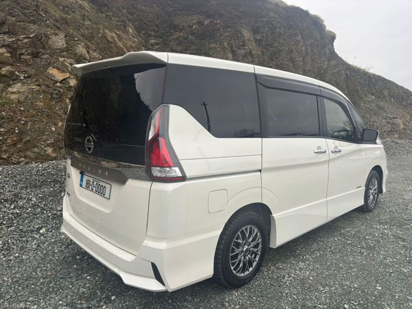 2018 NISSAN SERENA HYBRID 8 SEATER 380415386