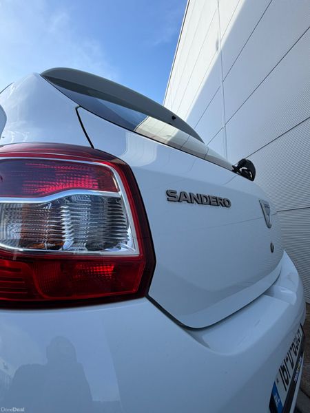 2016 Dacia Sandero *LowKms 380416500