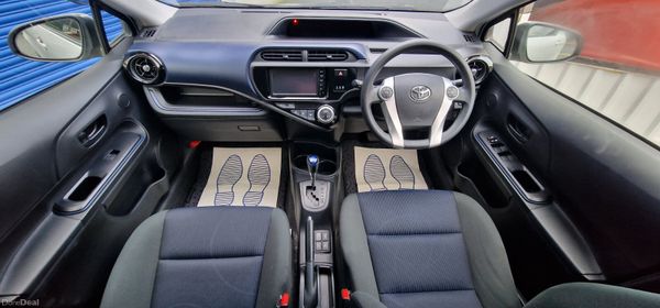 Toyota Aqua Automatic 380546812