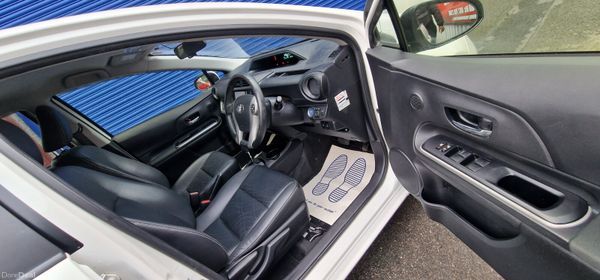 Toyota Aqua Push start AA Approved 380548134